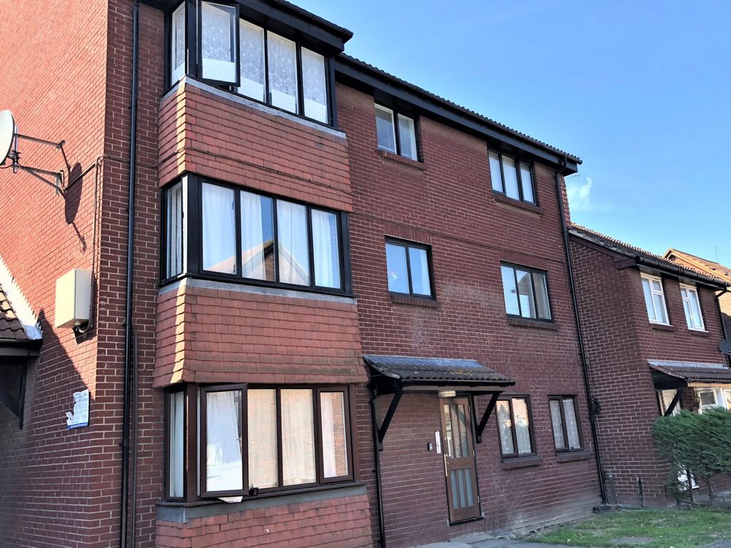 Property photo 1 of 5 1 (Main)