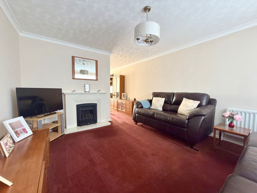 Property photo 3 of 26 Photo 30