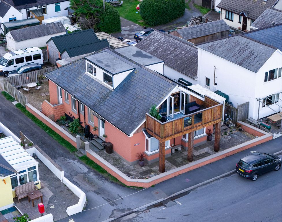 Property photo 3 of 36 36-1