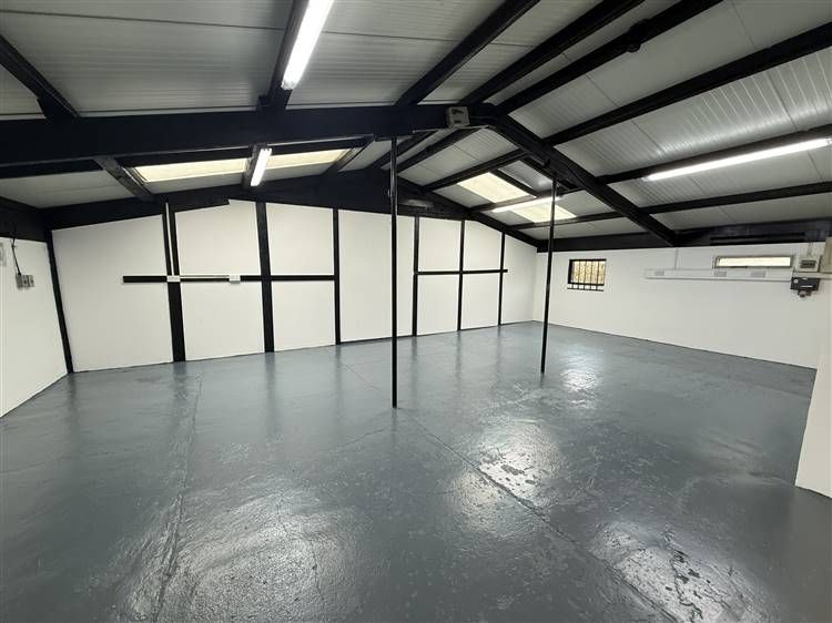 Property photo 2 of 6