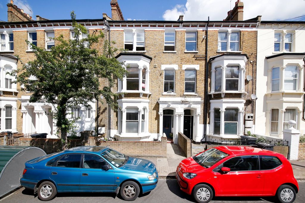 Property photo 3 of 13 Photo 09