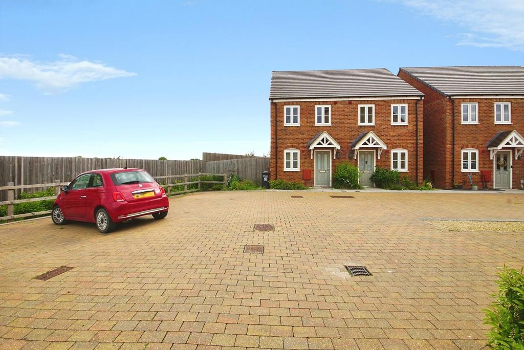 Property photo 2 of 14 Pbox-Img.Jpg