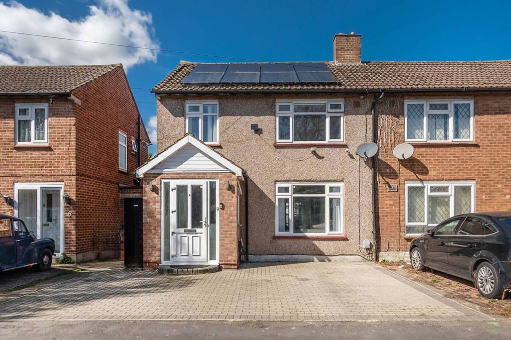 Property photo 3 of 21