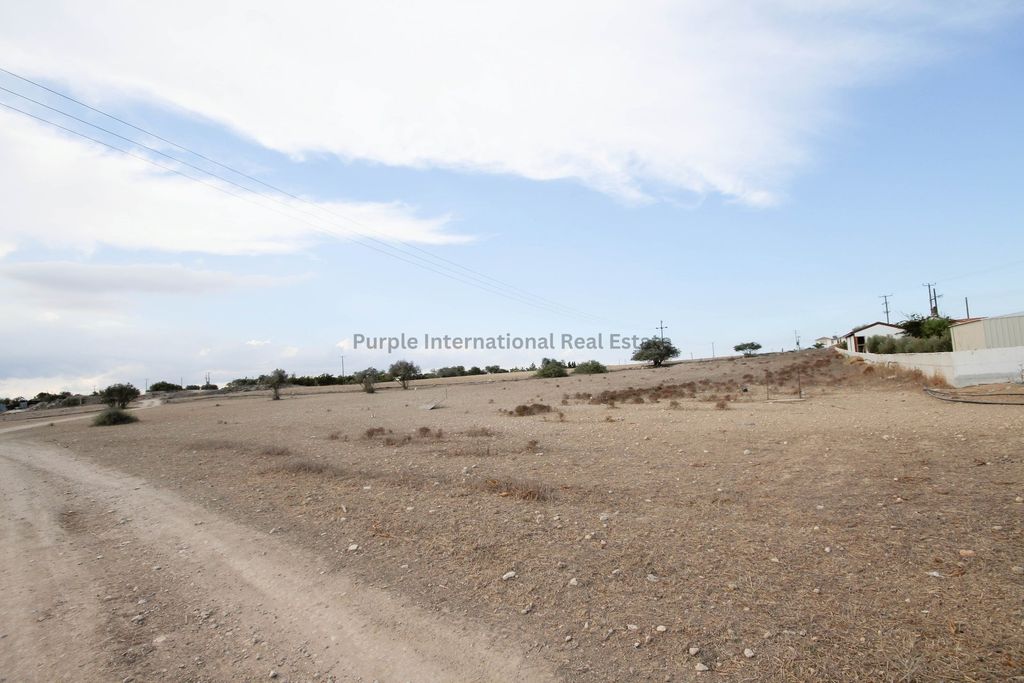 Property photo 2 of 2