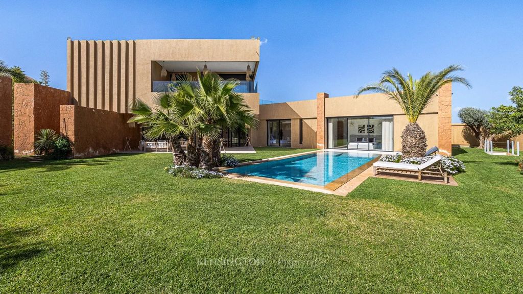 Property photo 1 of 35