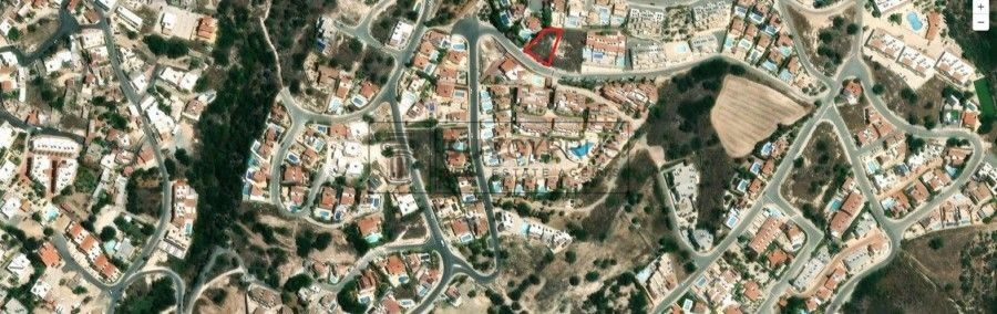 Property photo 2 of 3