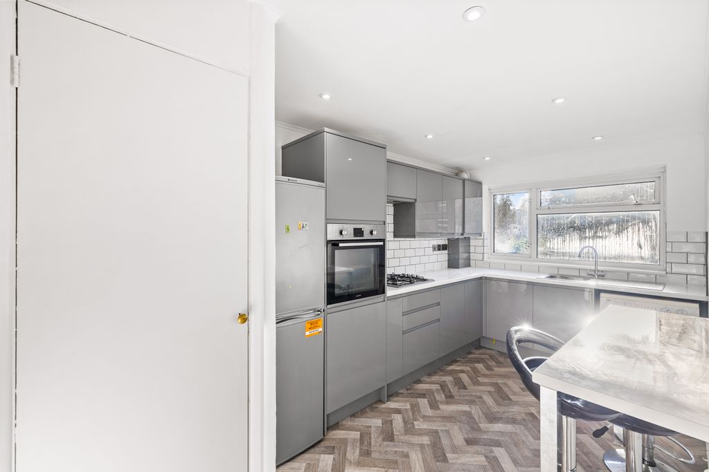 Property photo 3 of 13 Image (12).Jpg