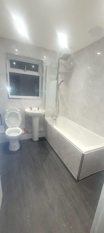 Property photo 2 of 7 Photo 1