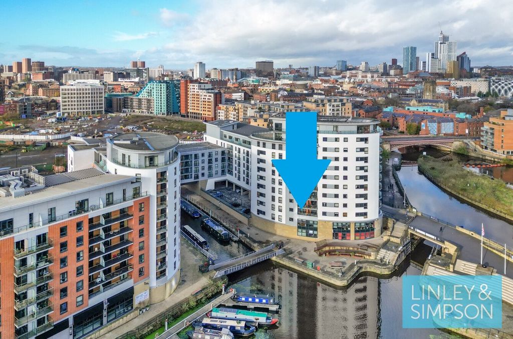 Property photo 2 of 10 Picture No. 20