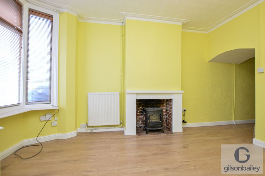 Property photo 3 of 10 2-Dsc_0574