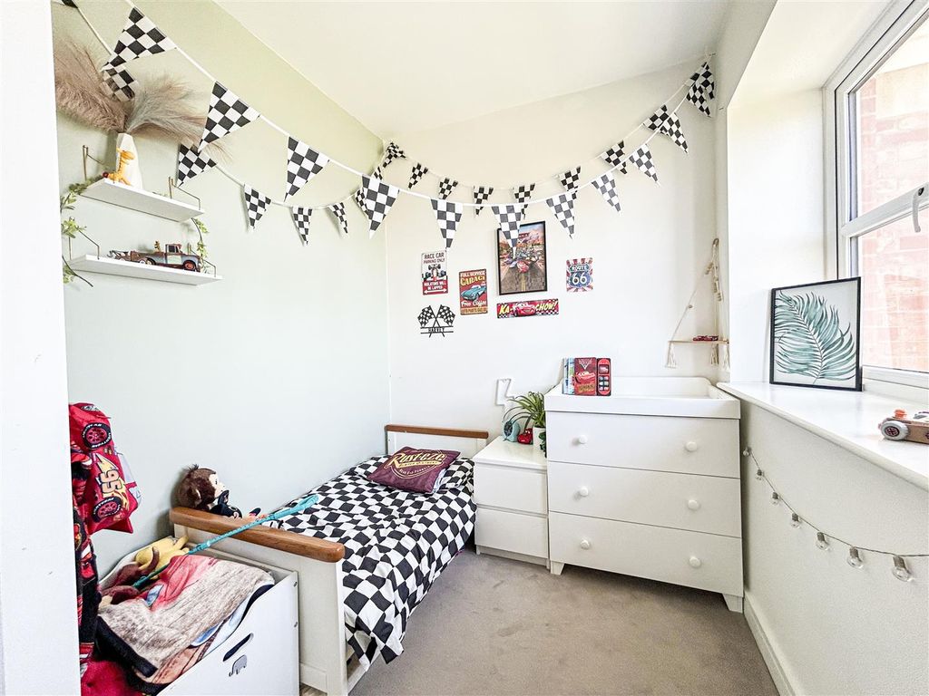 Additional image 6 of 1 bed flat for saleBeresford House, Portland DT5