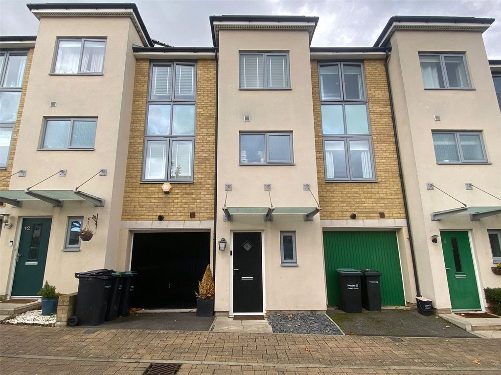 Property photo 2 of 17 Picture No. 23