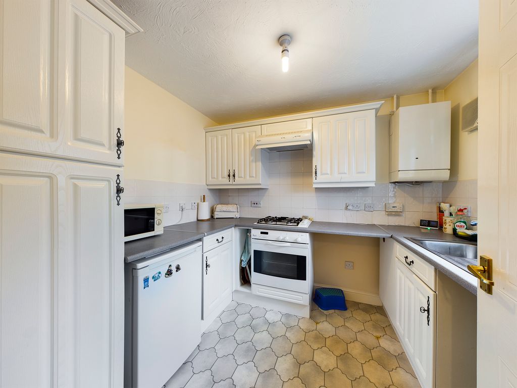 Property photo 2 of 13