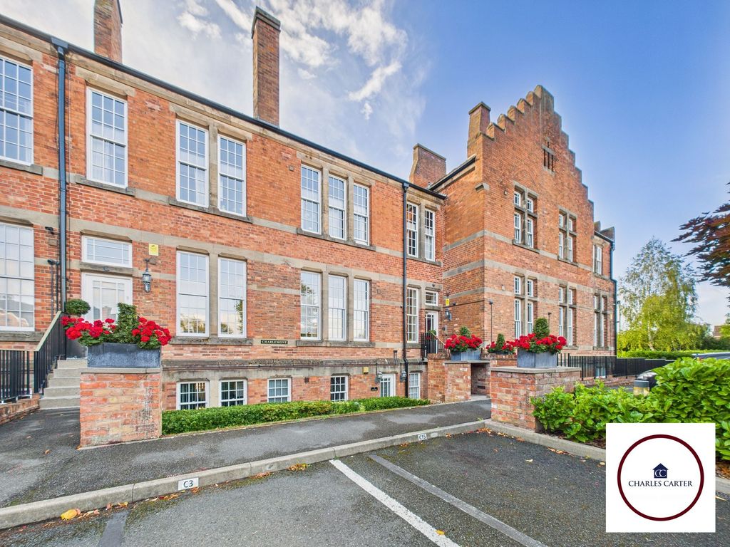 Property photo 3 of 13