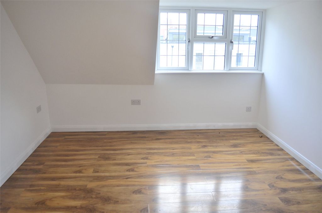 Property photo 2 of 14 Picture No. 20