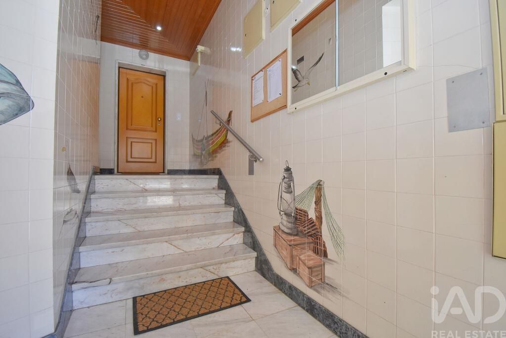 Property photo 3 of 30