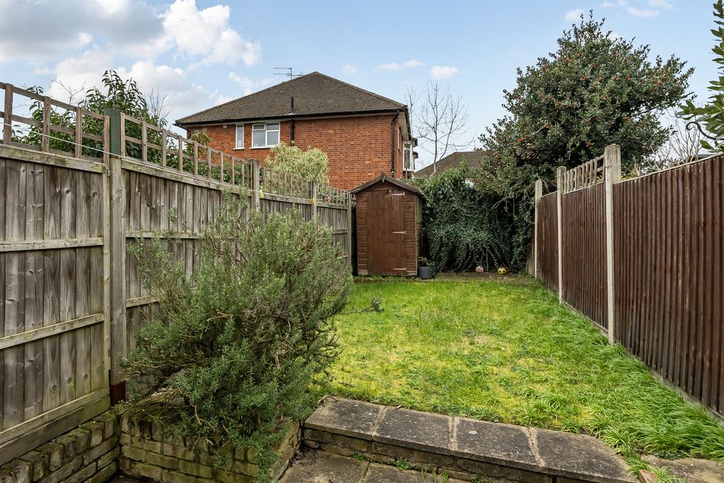 Property photo 2 of 11