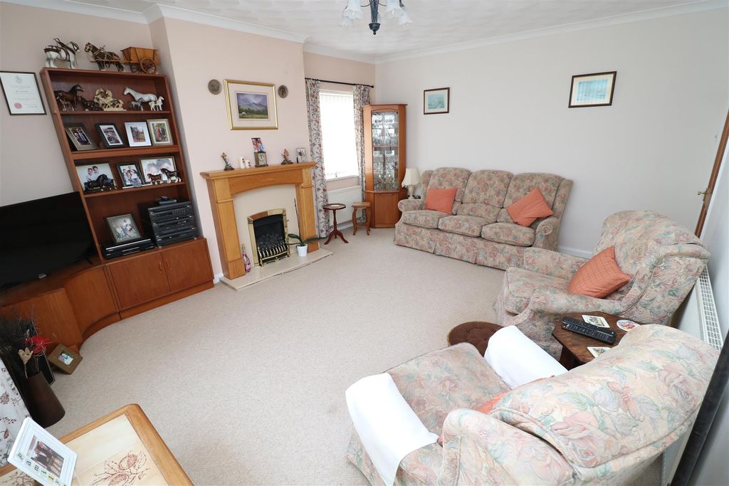 Property photo 2 of 17 Img_7360.Jpg