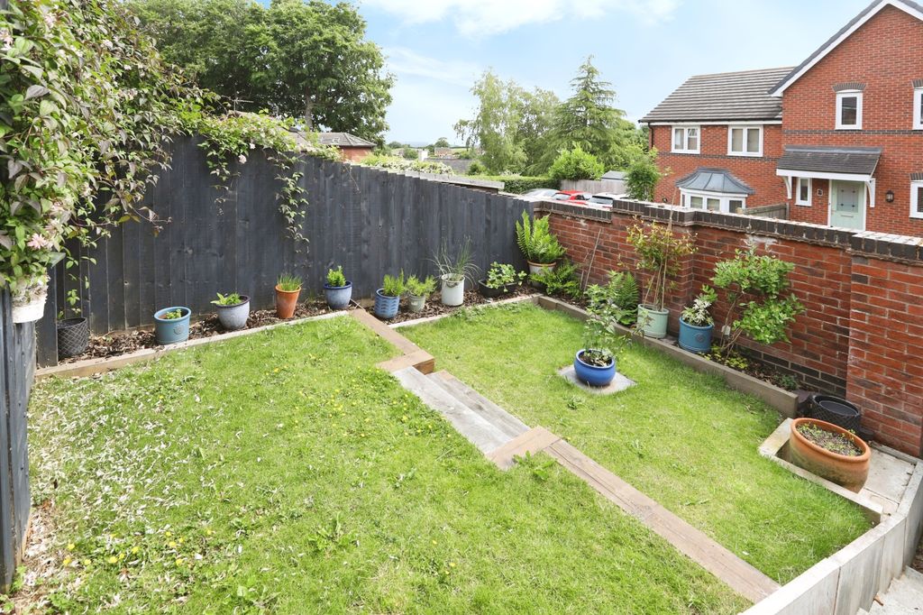 Property photo 3 of 15