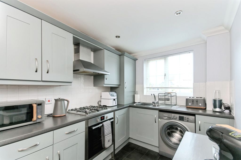 Property photo 3 of 20