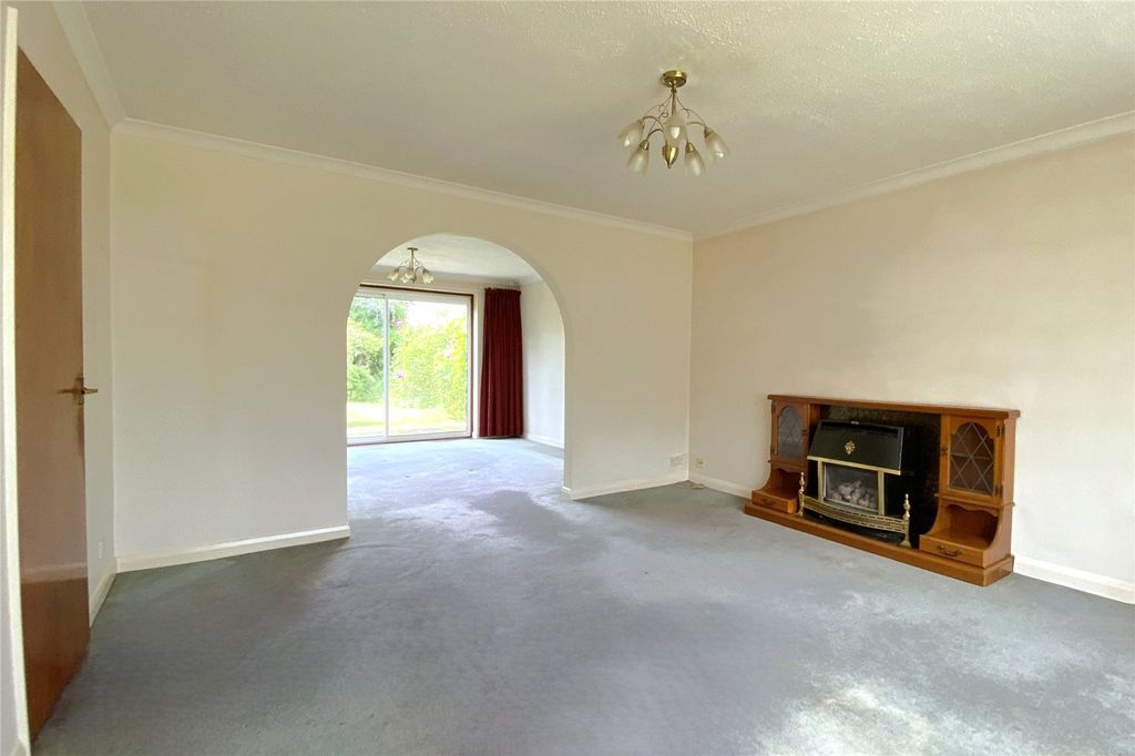 Property photo 3 of 16 Picture No. 15