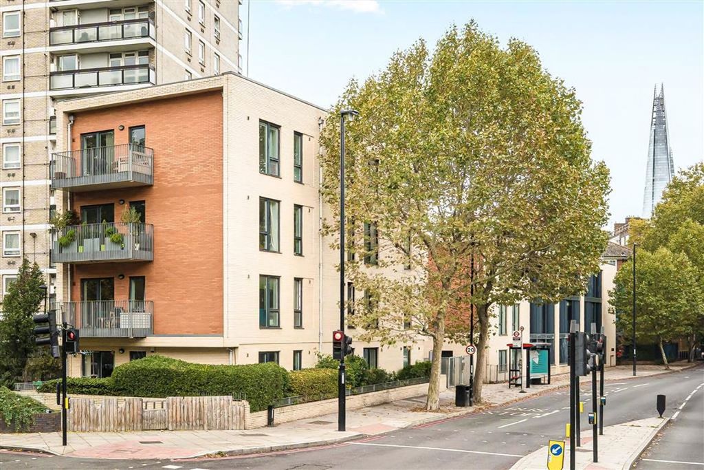 Property photo 1 of 5