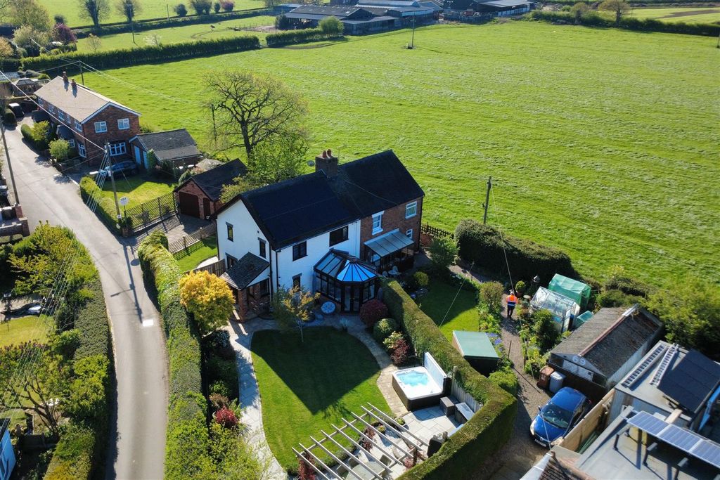 Property photo 2 of 35 Image00005.Jpeg