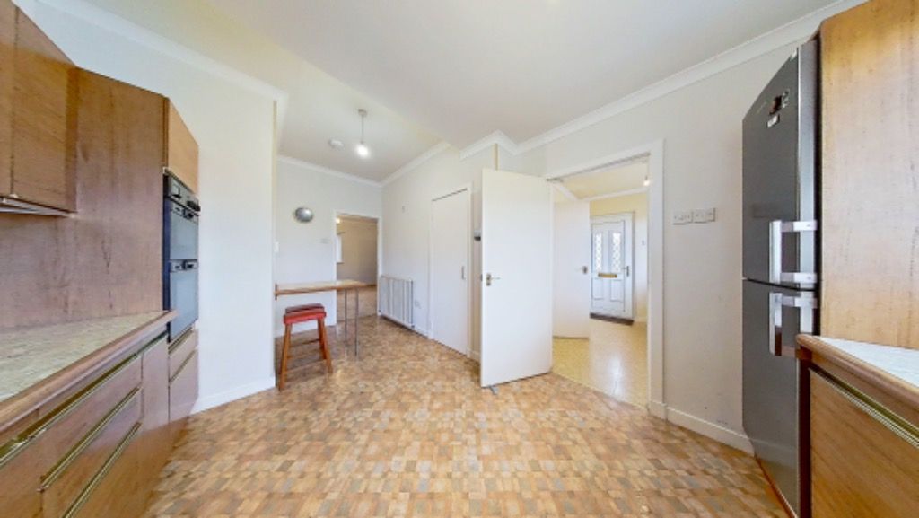 Property photo 3 of 17 Photo 3