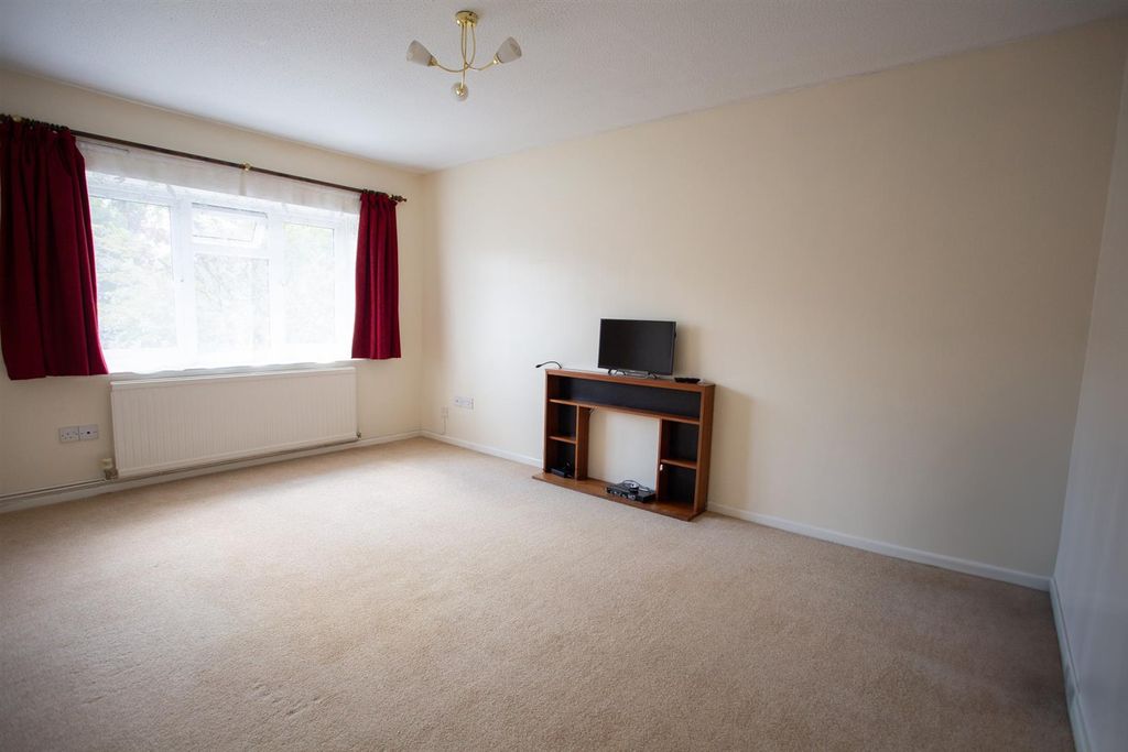 Property photo 1 of 6 Derb7220.Jpg