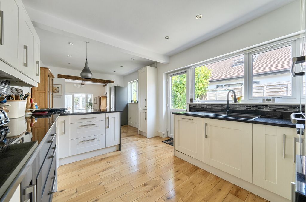 Property photo 2 of 18 1488787 (5).Jpg