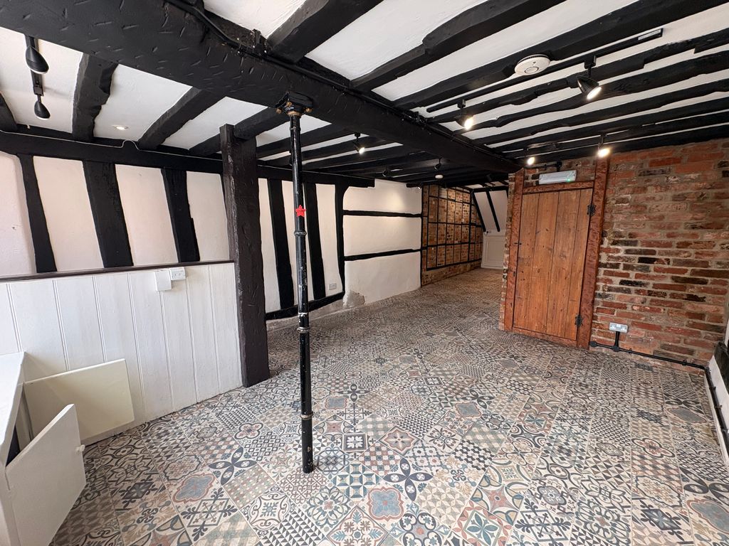 Property photo 3 of 17 Img_7388