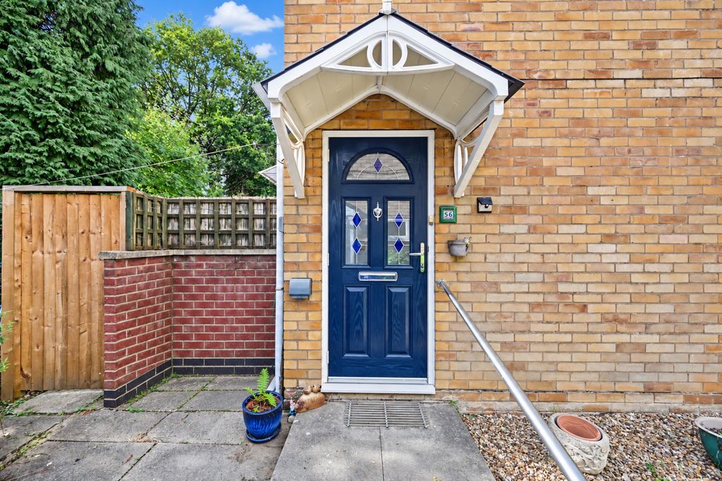 Property photo 2 of 19
