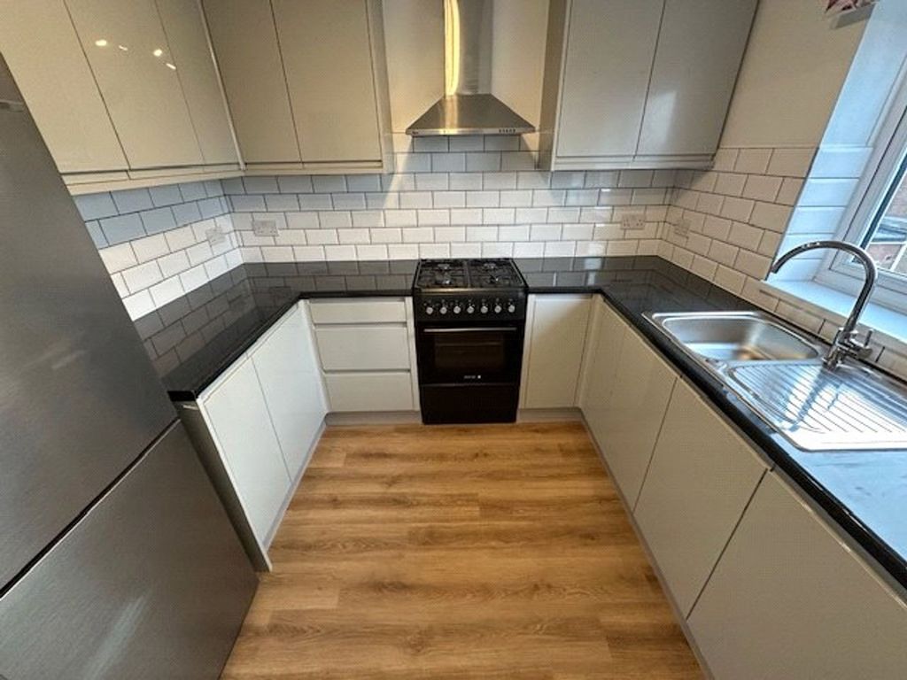 Property photo 3 of 3 Picture No. 03