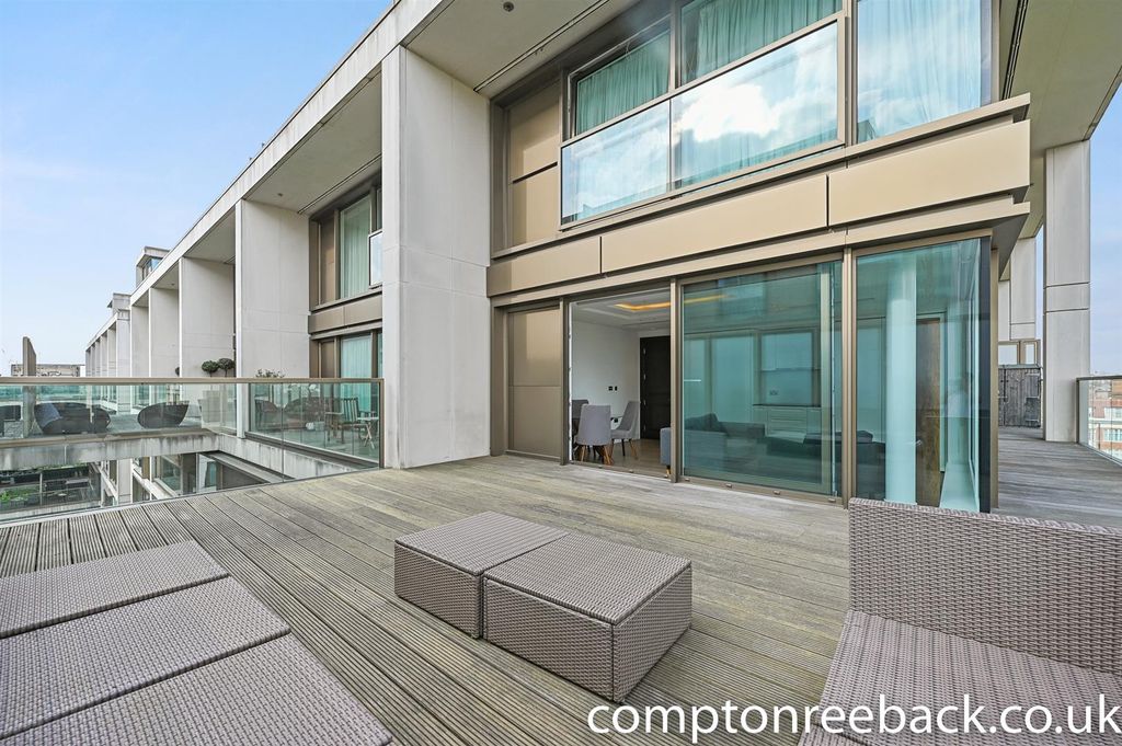 Property photo 1 of 12 Terrace