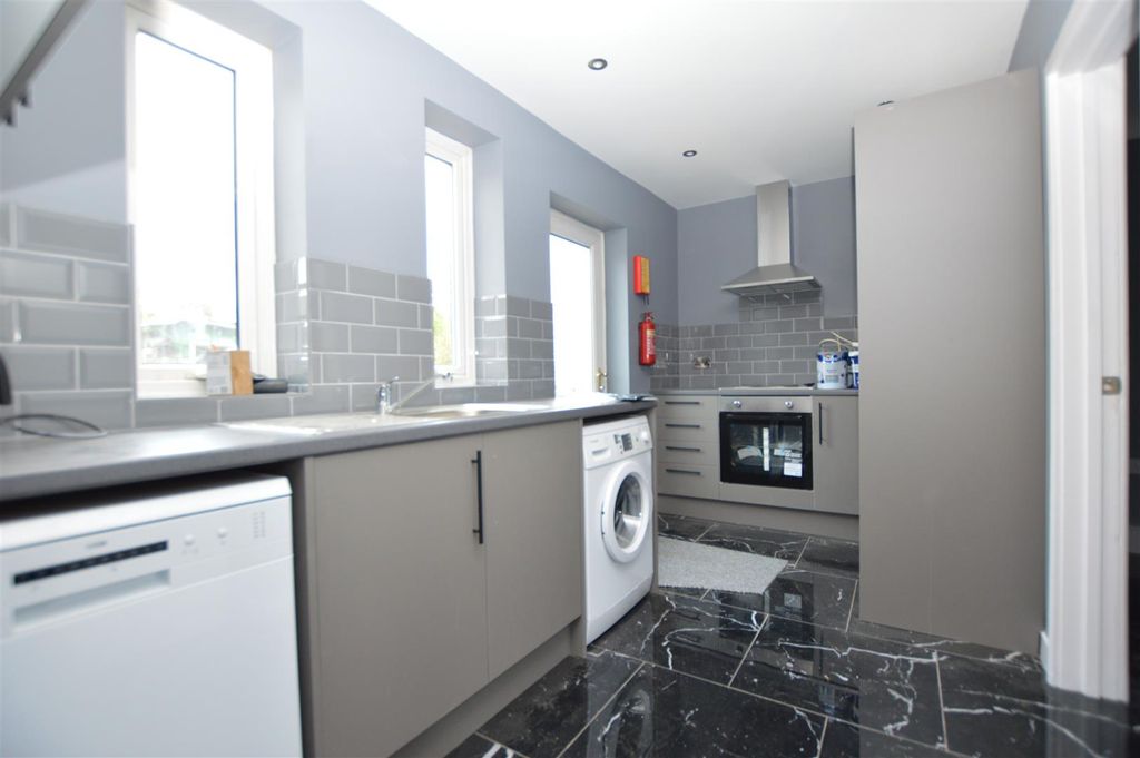 Property photo 1 of 8 Dsc_0492.Jpg