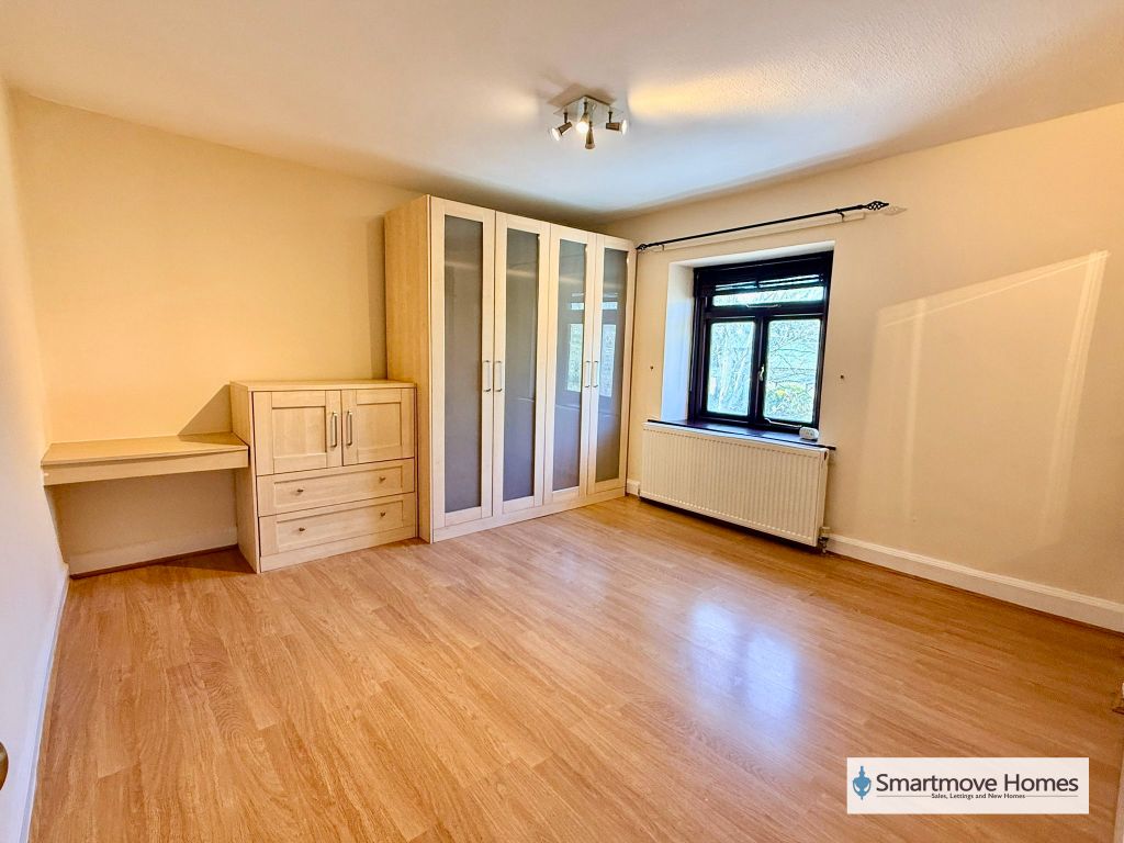 Property photo 3 of 8 60Fb3588-0669-4152-8049-4E160Dd3178B-2