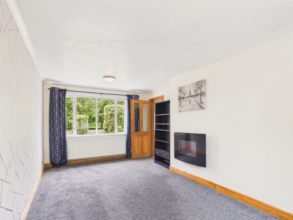 Property photo 3 of 27 5129294