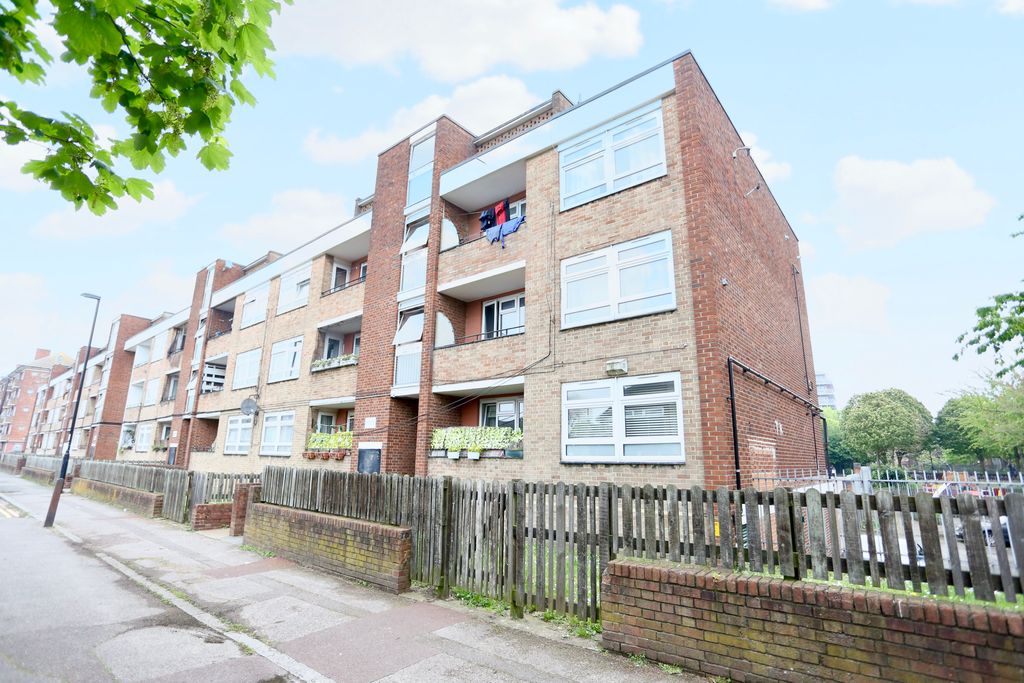 Property photo 2 of 13 Img_0460