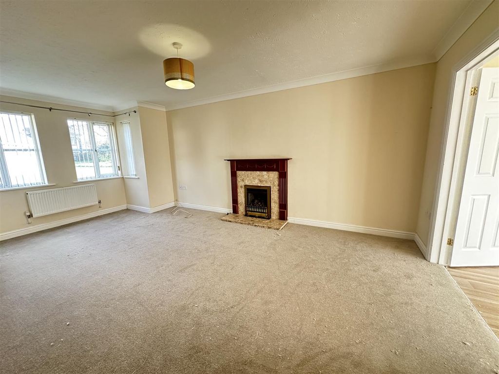 Property photo 3 of 19 20260325_092127292_Ios.Jpg