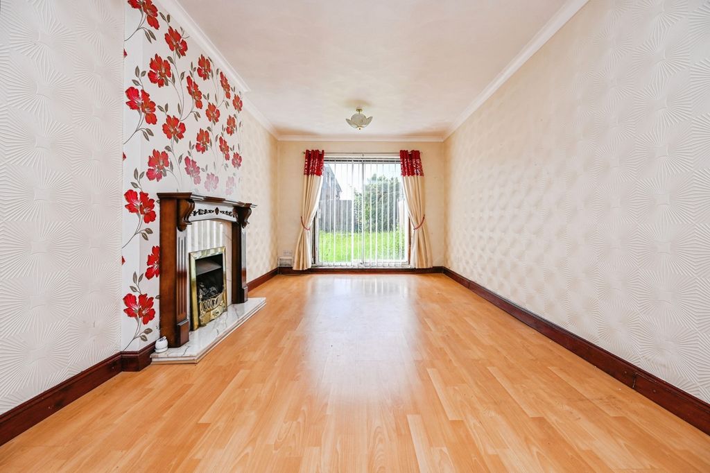 Property photo 2 of 18 Pbox-Img.Jpg