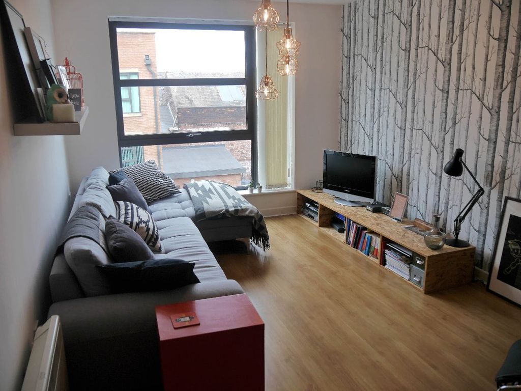 Property photo 3 of 12