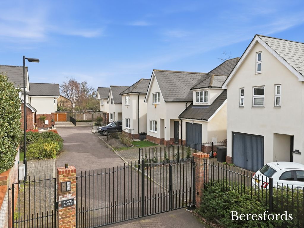 Property photo 1 of 19 Picture No. 33