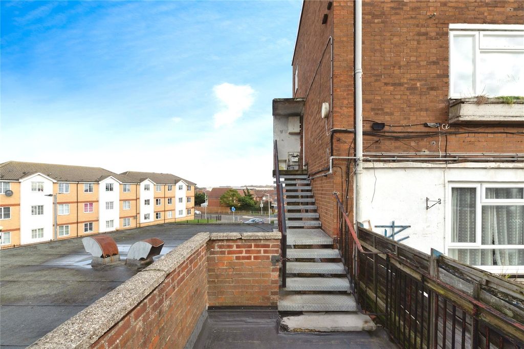 Property photo 1 of 18 Picture No. 39