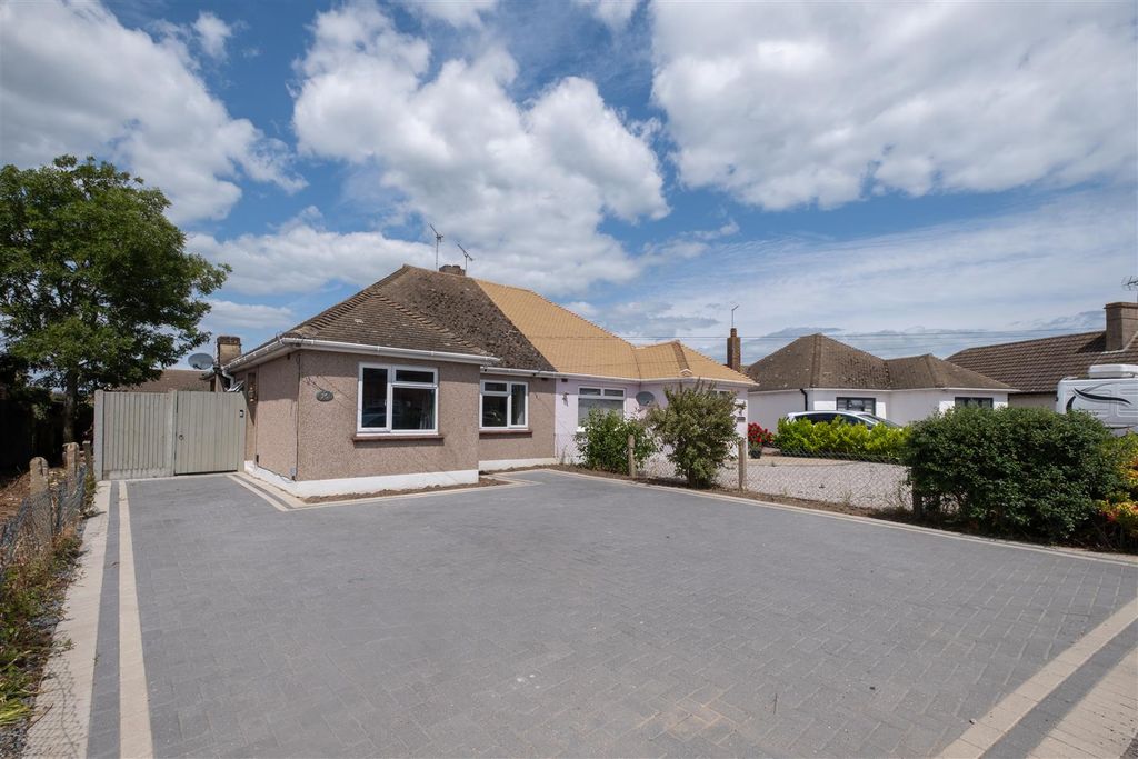 Property photo 1 of 19 Greenhill-21.Jpg