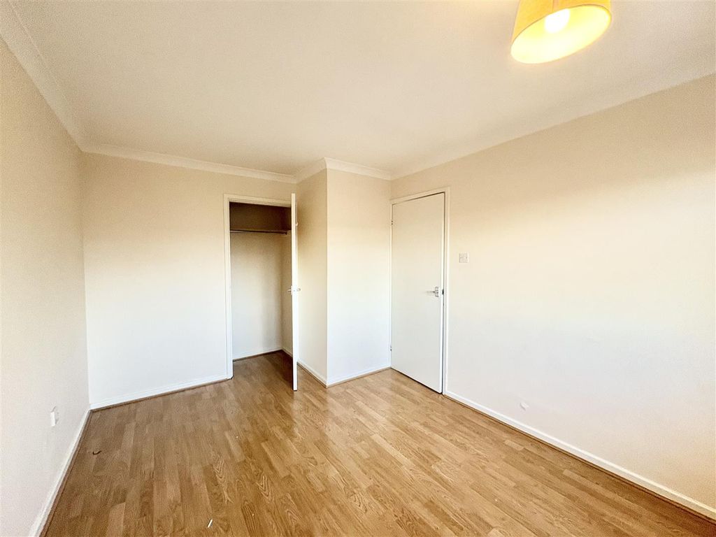 Property photo 3 of 11 Image00002.Jpeg