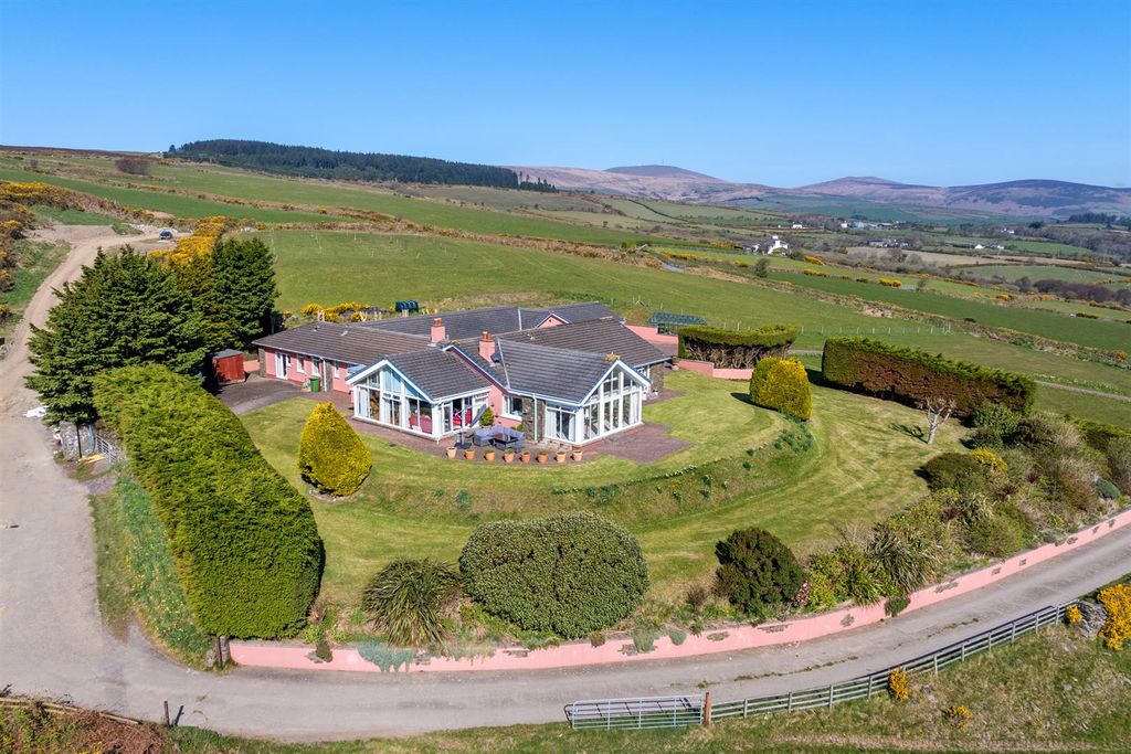 Property photo 2 of 46 2_Dji_20250409111257_0001_d.Jpg