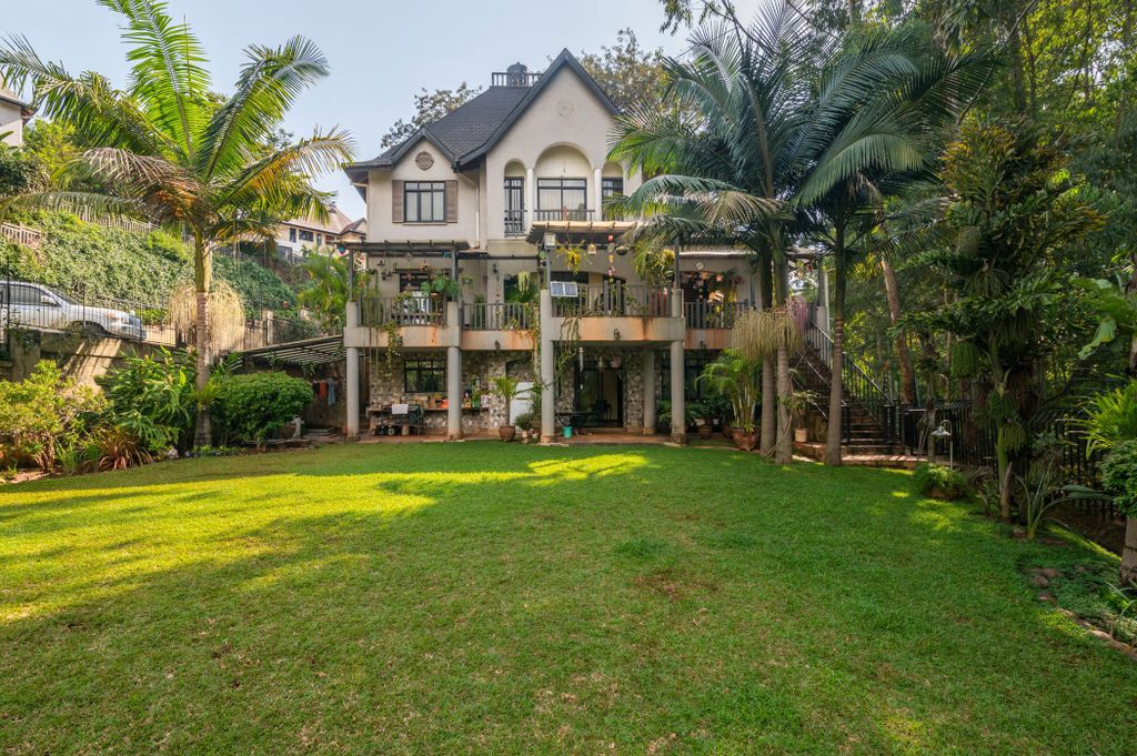 Property photo 1 of 9