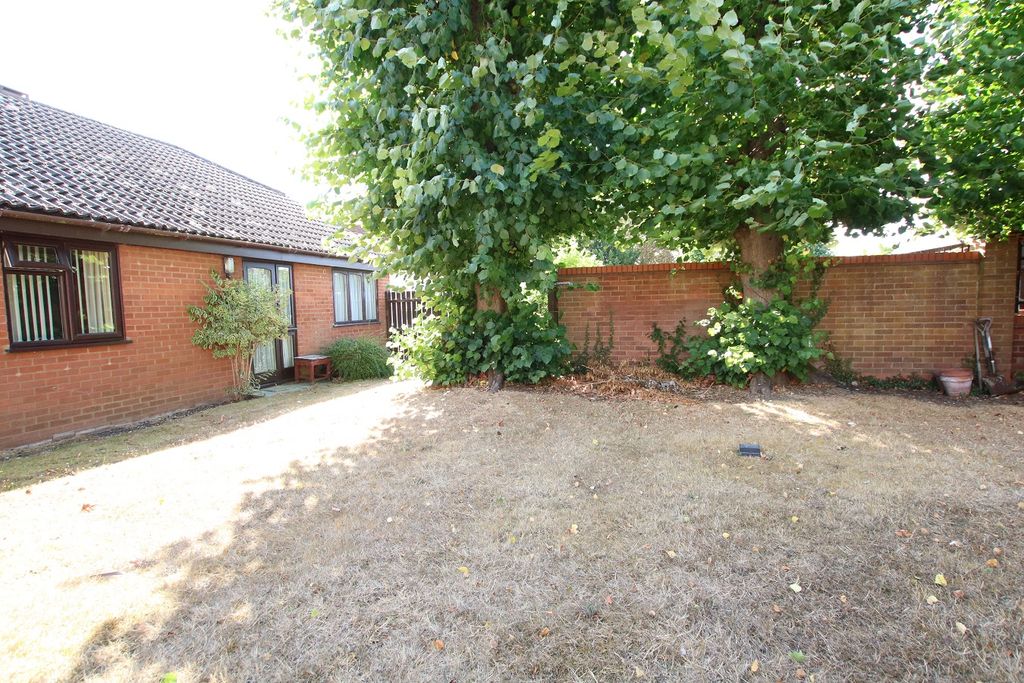 Property photo 3 of 10