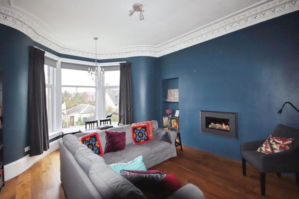 Property photo 2 of 19