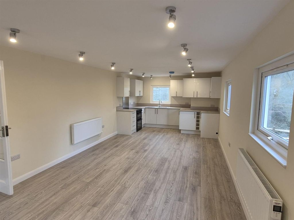 Property photo 2 of 17 Whatsapp Image 2026-04-04 At 19.Jpeg